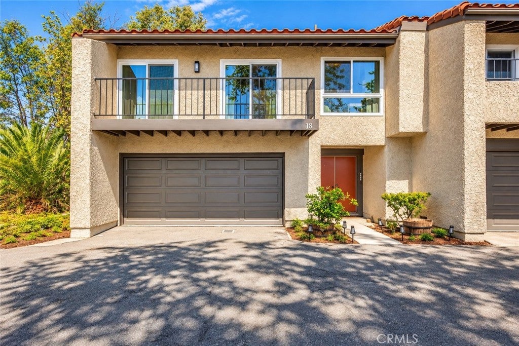 19565 Rinaldi Street 18