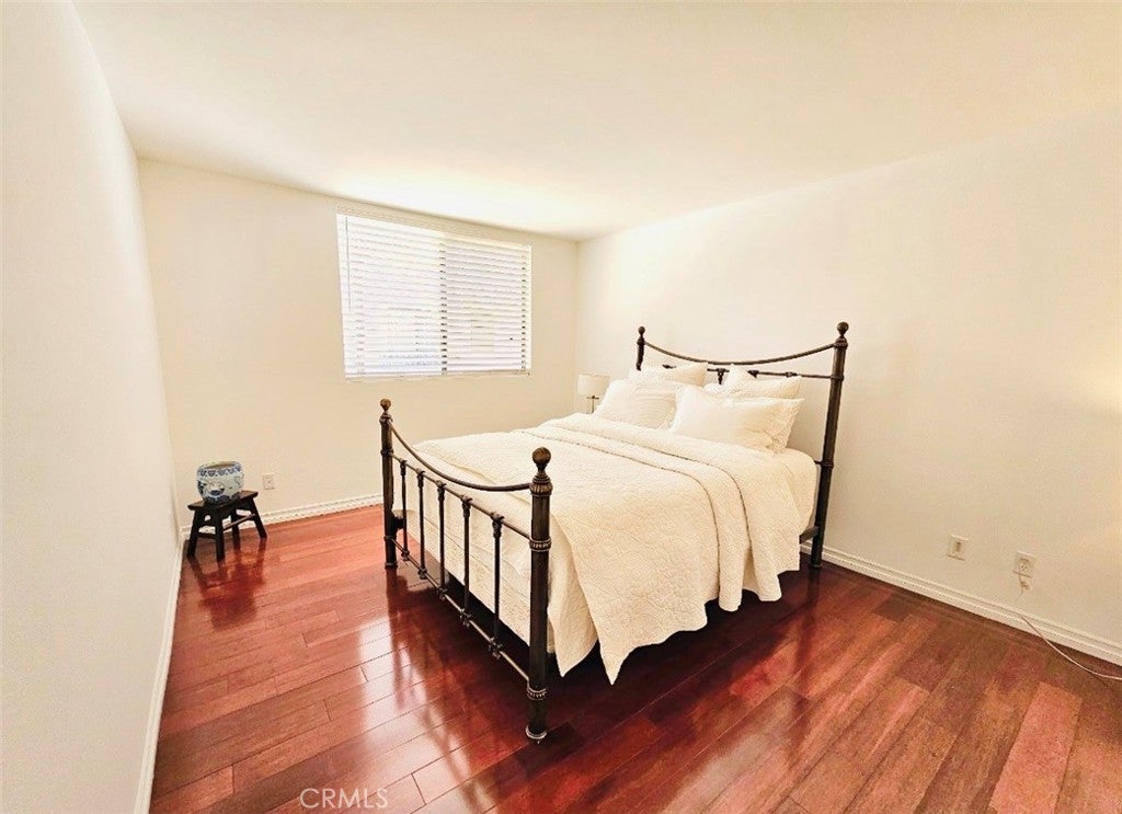 28004 S Western 102