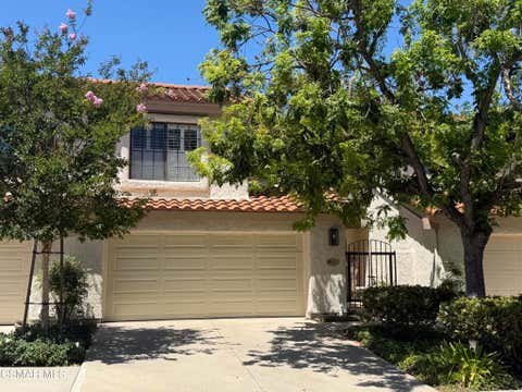 Photo of 441 Cherry Hills Lane, Thousand Oaks, CA 91320 (MLS # 226003649)