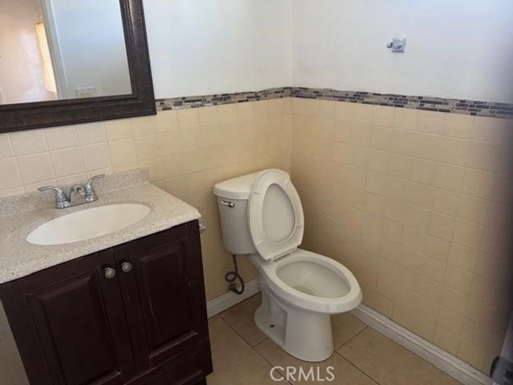 Photo of 1203 S Courtright St, Anaheim, CA 92804 (MLS # PW25272520)