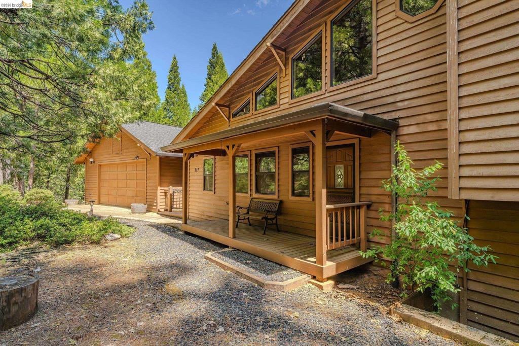317 Canyon View Dr