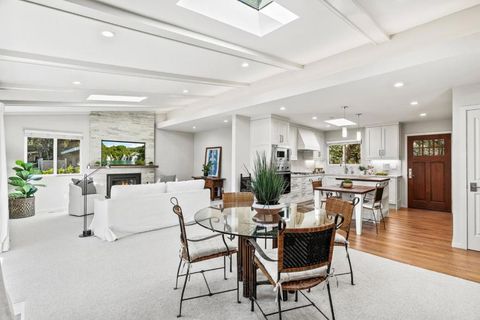 Photo of 181 Hacienda Carmel, Carmel, CA 93923 (MLS # ML82026605)