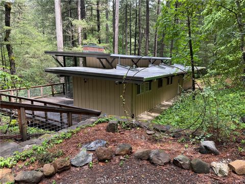 Photo of 16498 Cobb Blvd, Cobb, CA 95426 (MLS # LC26086642)