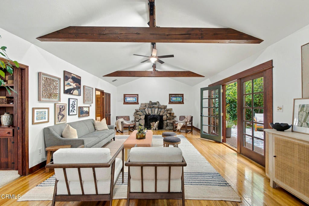 5725 Canyonside Road