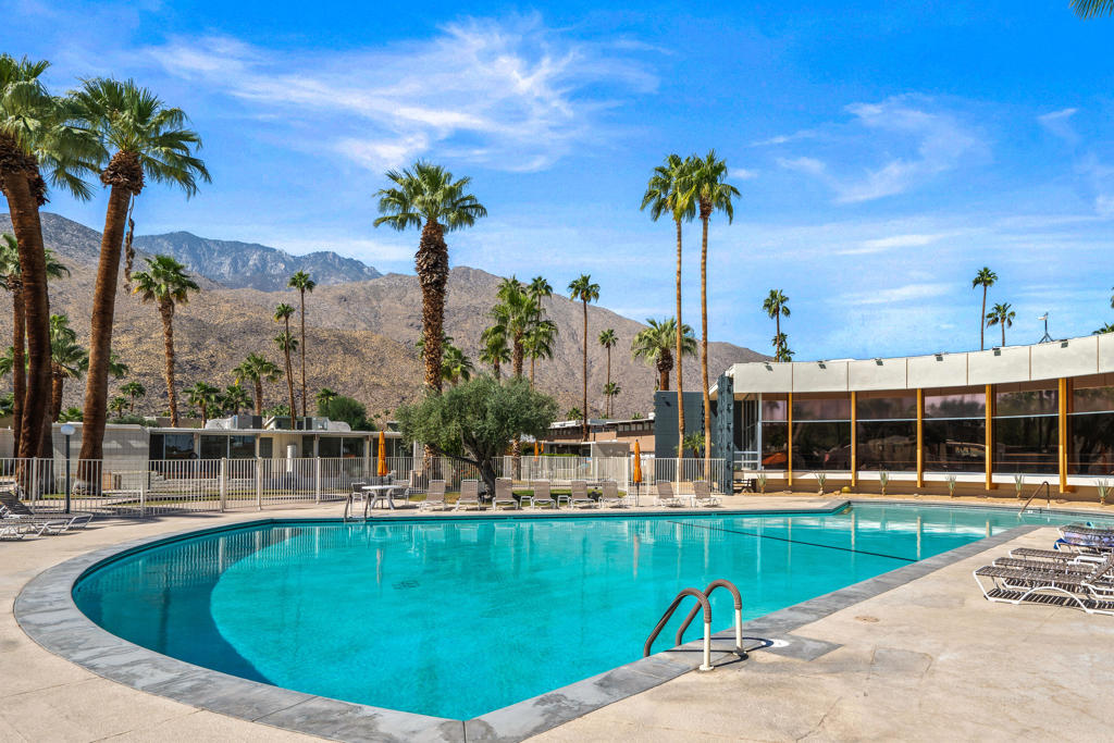 Ocotillo Lodge - Residential
