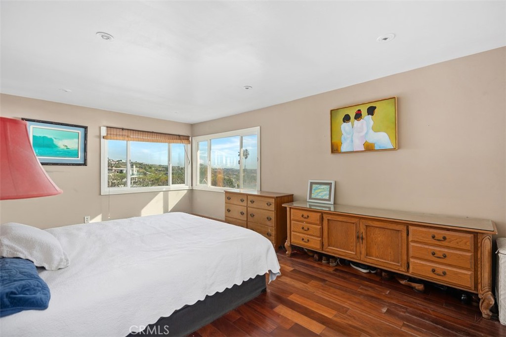 2 N Vista De La Luna, Laguna Beach CA 92651 - Photo 22