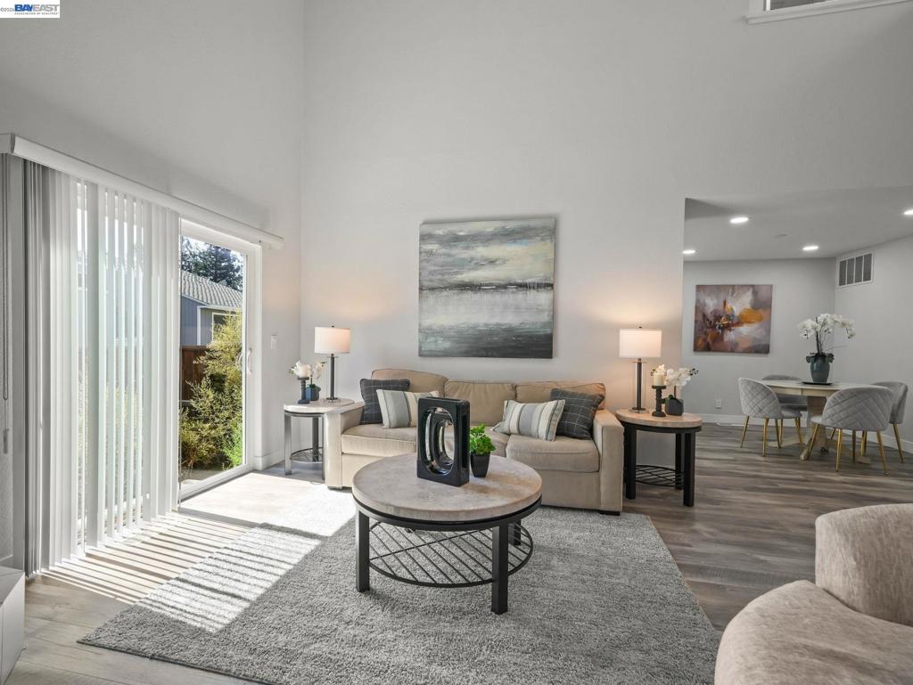 5371 San Simeon Pl