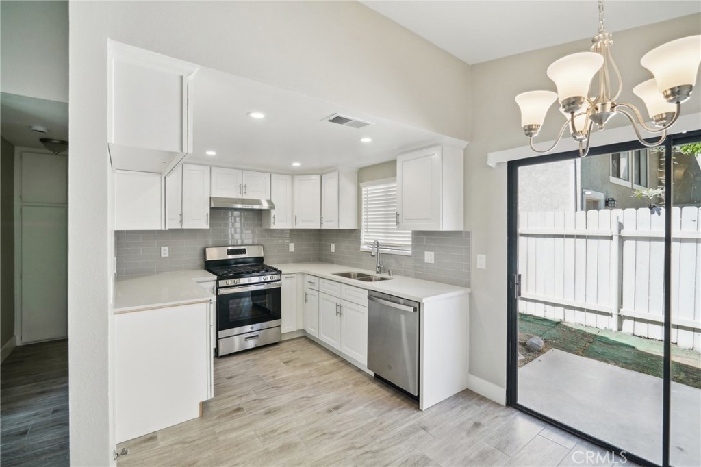 Welcome to Luxury Lease Living! This beautifully remodeled 3-bedroom, 1.5-bathroom residence is located in a vibrant and growing community near Topgolf and the latest shopping centers in Ontario. Every detail of this home has been meticulously updated to offer a modern and comfortable living experience. The heart of this home is its stunning kitchen, equipped with quartz countertops and brand-new cabinetry. Featuring new tile flooring throughout that adds a sleek and contemporary feel. An attached 2-car garage provides direct access to your home. This home is more than just a place to live; it’s a lifestyle upgrade. Don’t miss the opportunity to lease this gorgoeus home. Contact us today to schedule a viewing and experience the beauty of this home for yourself!