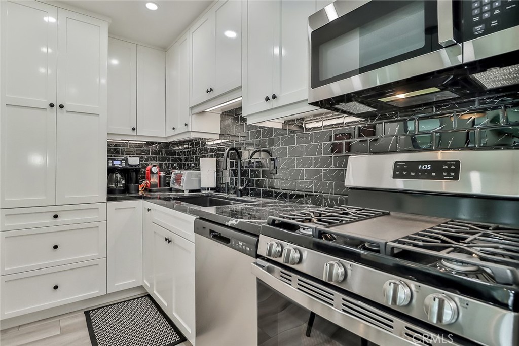 Hueneme Bay 4 (148804) - Residential Lease