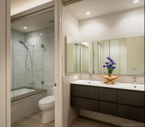 Tiny photo for 1956 Seaview Ave, Del Mar, CA 92014 (MLS # 260017840SD)
