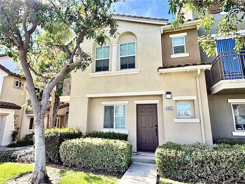 Photo of 6302 Ancora Ln, Eastvale, CA 91752 (MLS # TR26040129)