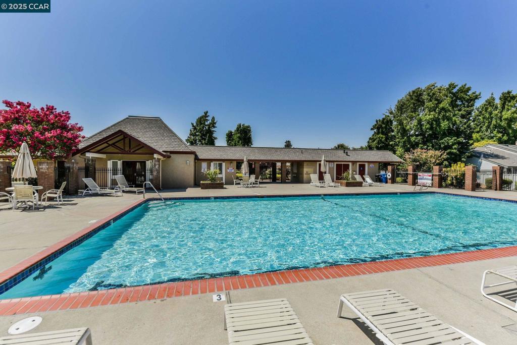 BANCROFT VILLAGE - Residential