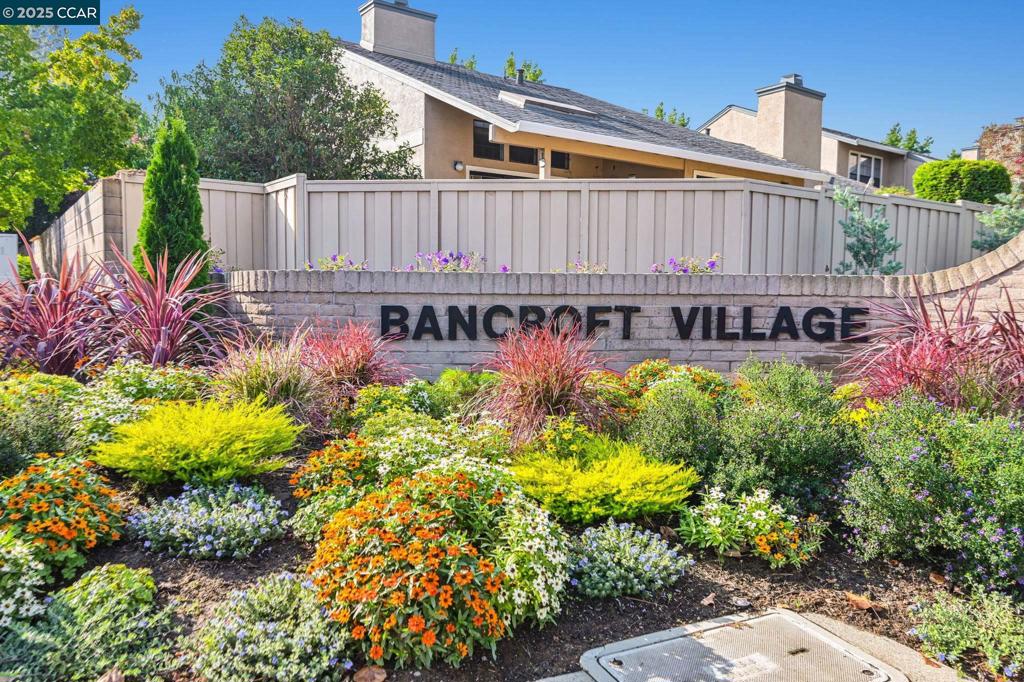 BANCROFT VILLAGE - Residential