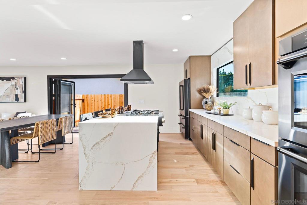 Del Mar - Residential