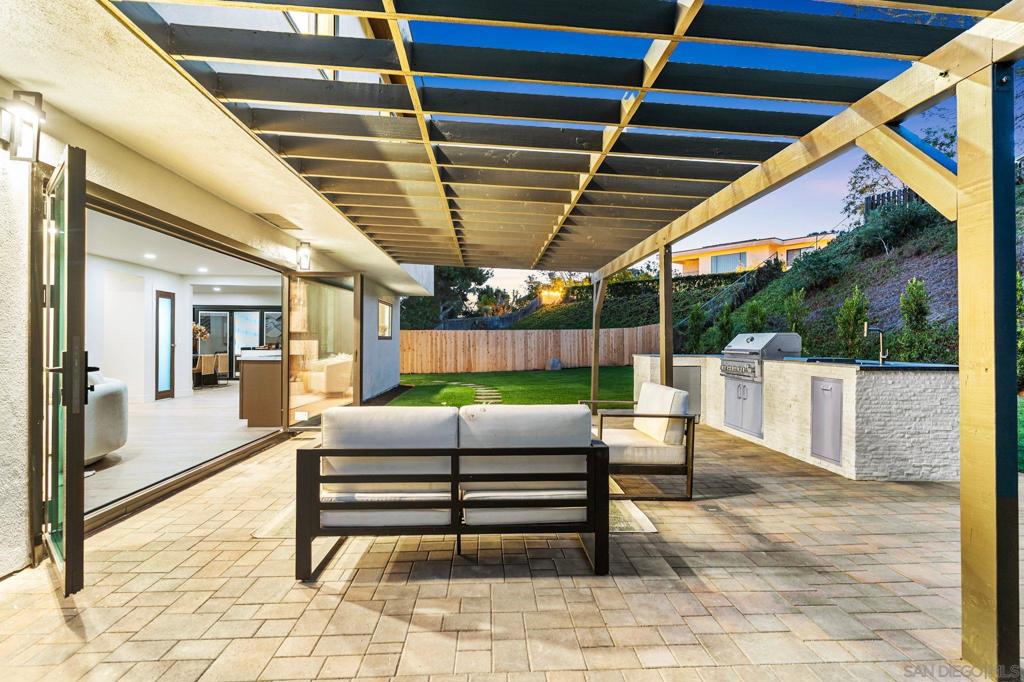 Del Mar - Residential