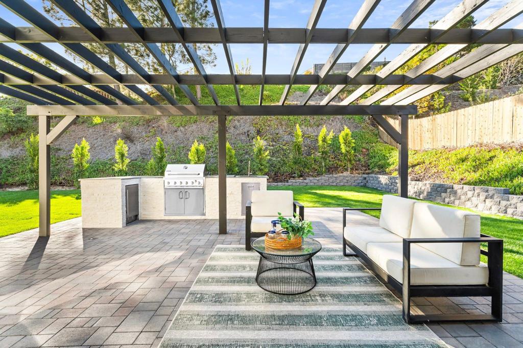 Del Mar - Residential