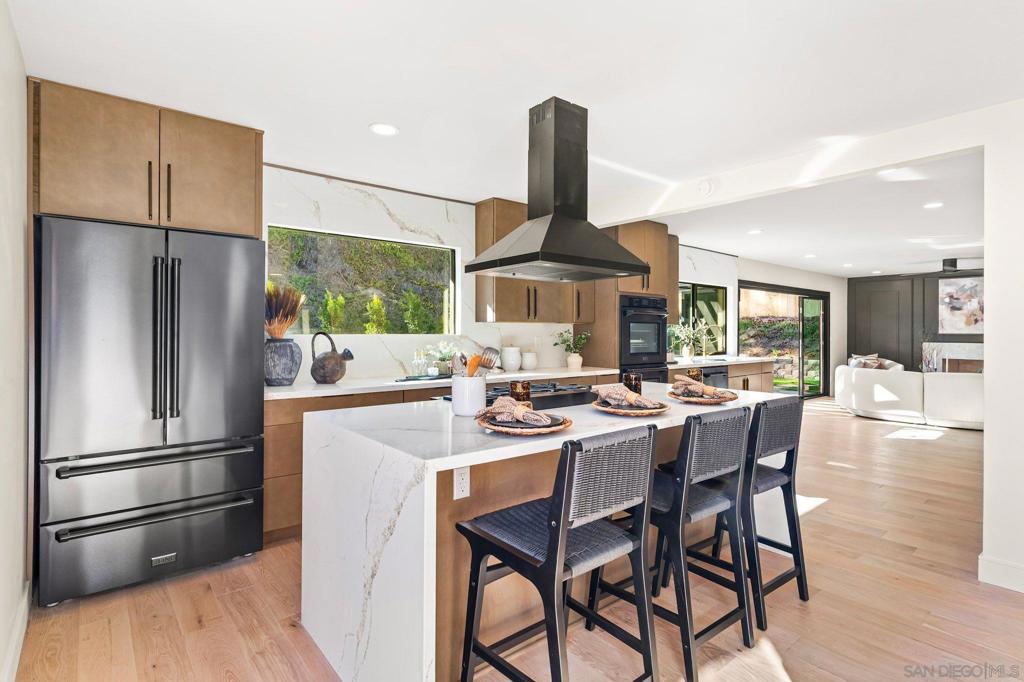 Del Mar - Residential