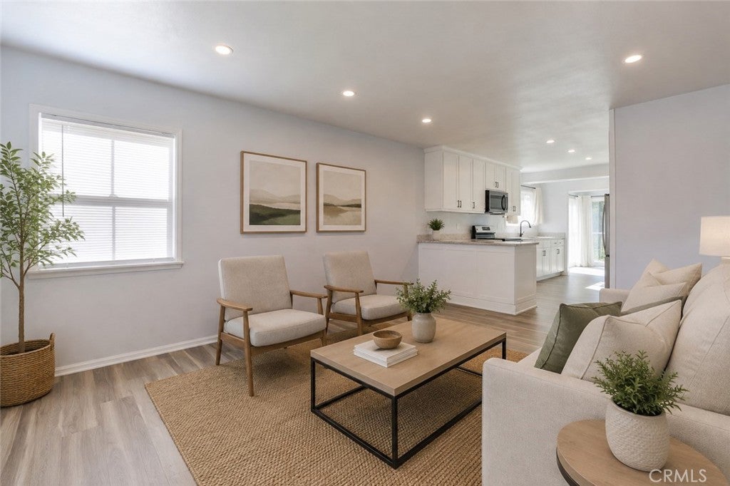 726 W 147th