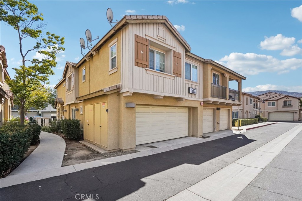 15637 Lasselle Street 99