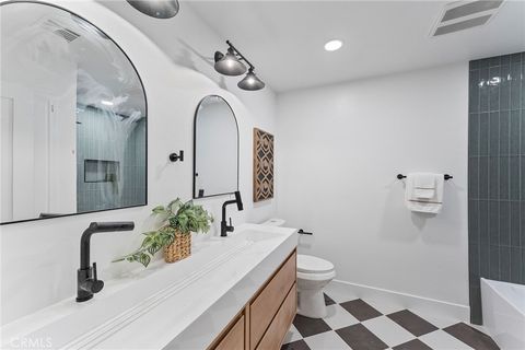 Tiny photo for 543 E Mariposa Dr, Redlands, CA 92373 (MLS # OC26049499)