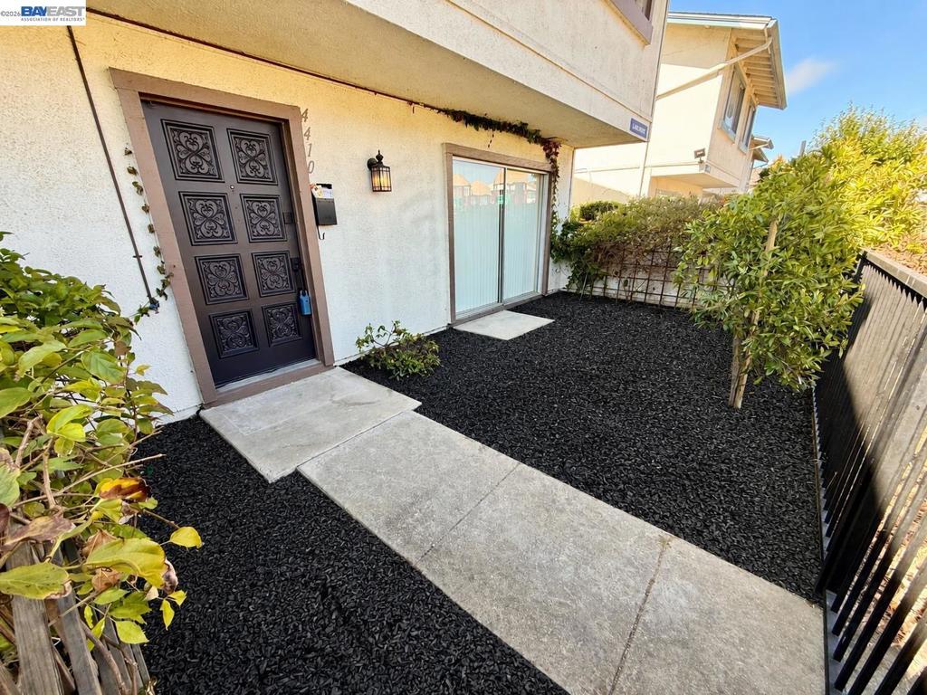 4410 Alamo St ST, Union City CA 94587
