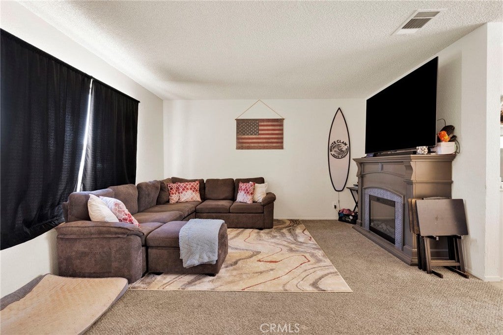 10612 Cochiti Road
