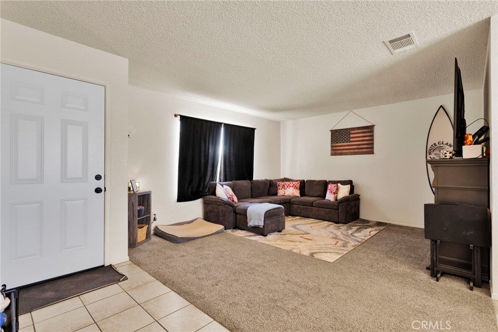 10612 Cochiti Road