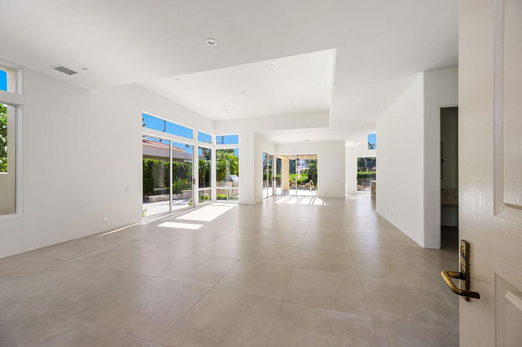 75313 14th Green Drive