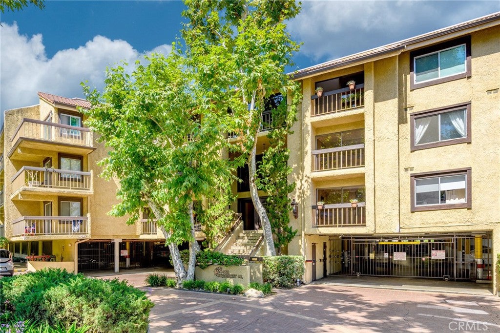 3481 Stancrest Drive