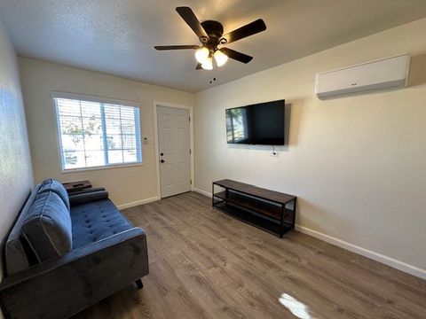 Photo of 211 S Spring, Blythe, CA 92225 (MLS # SW25259983)