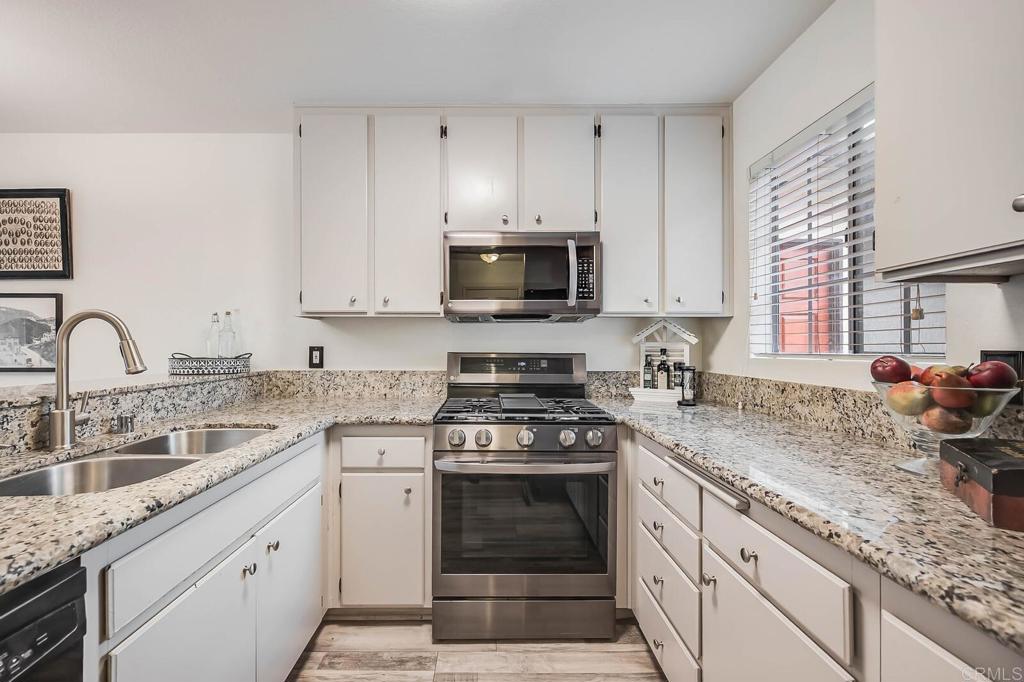 5704 Camino Del Cielo 502