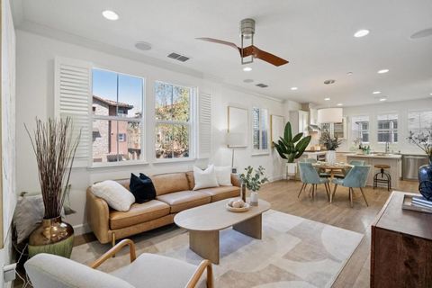 Photo of 503 Bellezza Place, San Jose, CA 95128 (MLS # ML82036128)