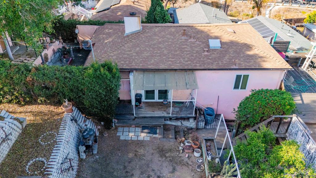 3916 & 3920 C st.