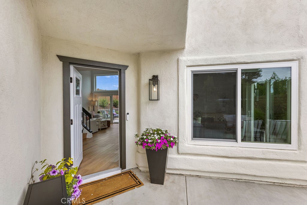 24892 Golden Vista