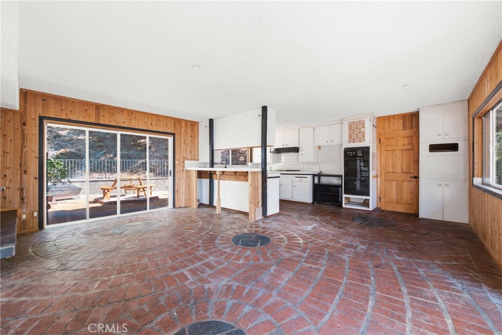 2125 Eastedge