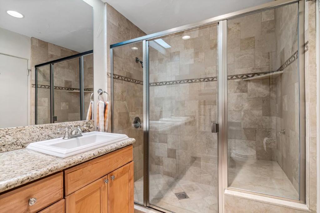 Sandpiper Palm Deser - Residential
