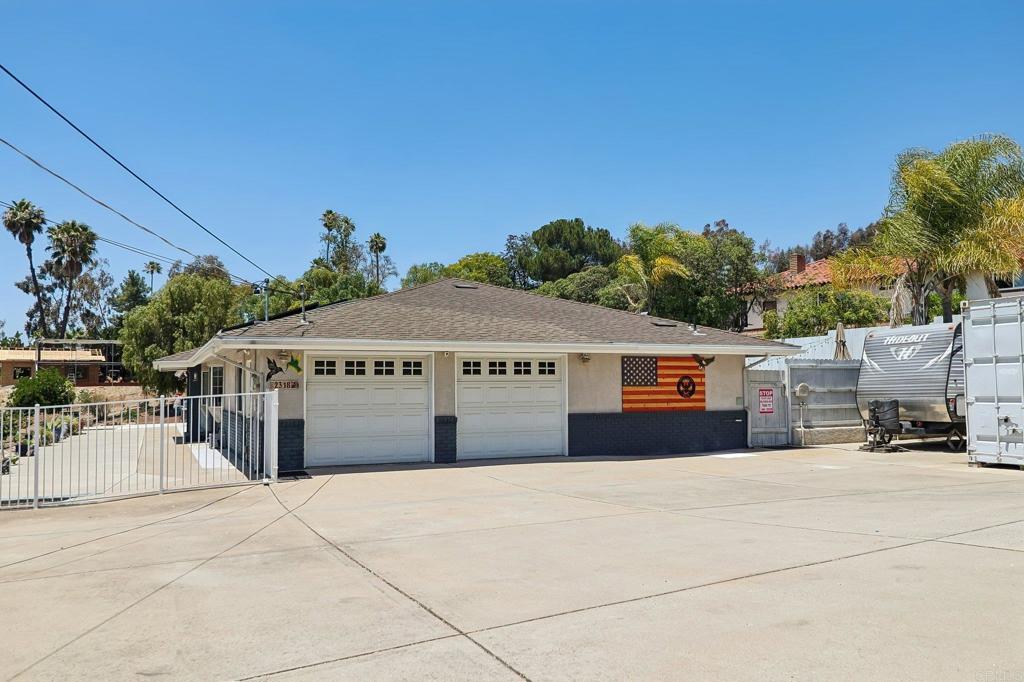 2318 Orchard Avenue