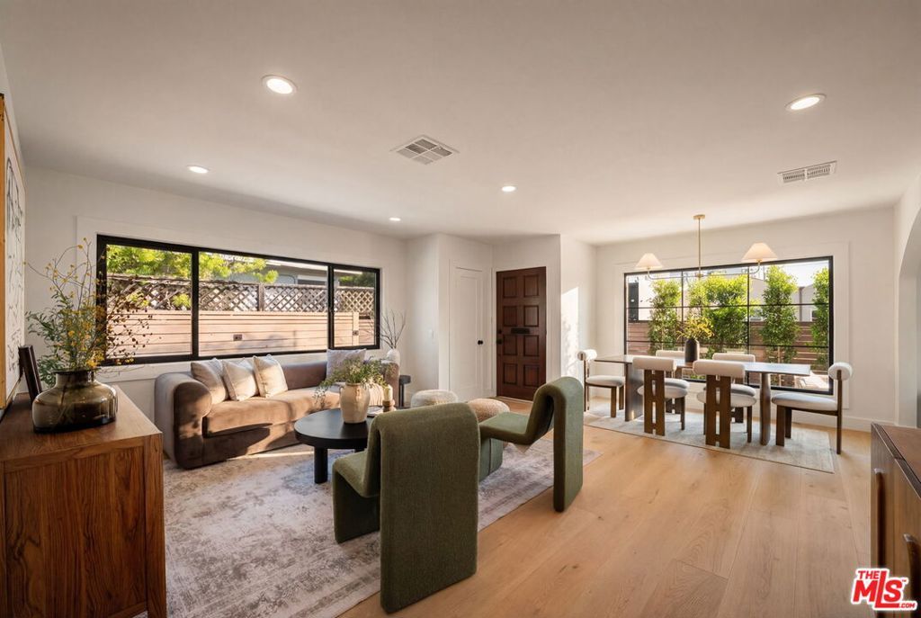 Photo of 3025 Carter Avenue, Marina Del Rey, CA 90292 (MLS # 26673459)