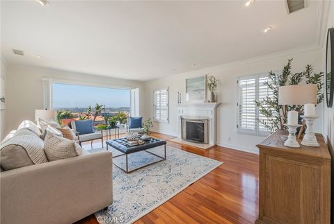 Tiny photo for 426 Via La Selva, Redondo Beach, CA 90277 (MLS # PV25153764)