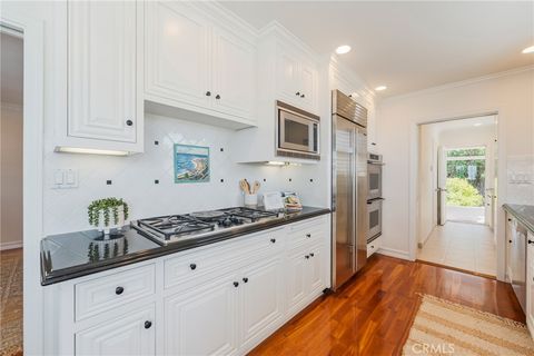 Tiny photo for 426 Via La Selva, Redondo Beach, CA 90277 (MLS # PV25153764)