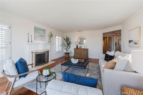 Tiny photo for 426 Via La Selva, Redondo Beach, CA 90277 (MLS # PV25153764)