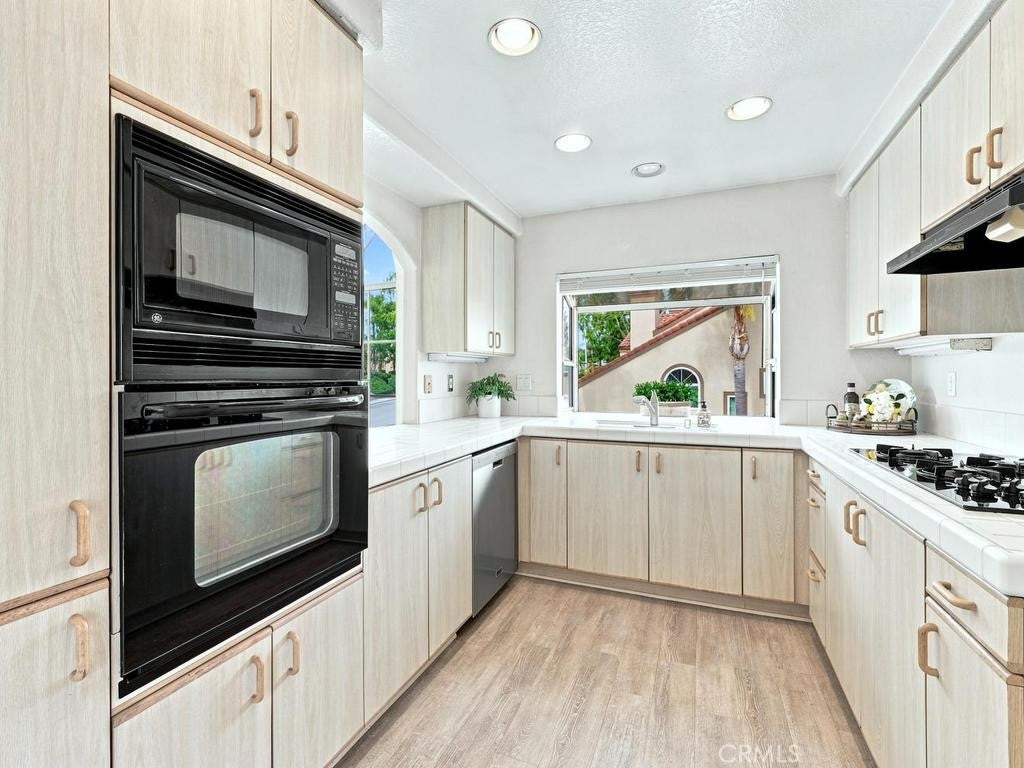 3 Via Falerno, Aliso Viejo CA 92656 - Photo 8