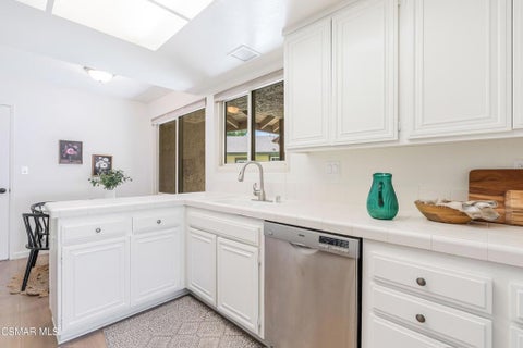 Tiny photo for 44113 Village 44 Vlg, Camarillo, CA 93012 (MLS # 226003273)