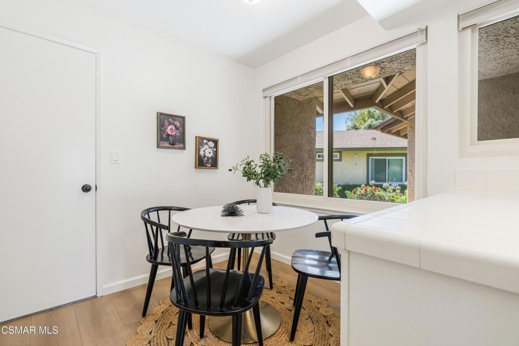 44113 Village 44