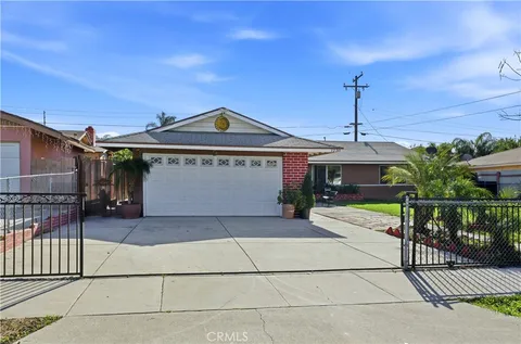 1230 Arthur Avenue, Riverside, CA 92501 - MLS#: CV26019155