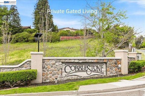 Photo of 3881 Crow Canyon Rd, San Ramon, CA 94582 (MLS # 41131361)