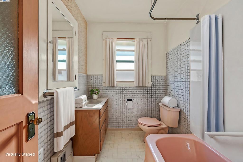 GLENVIEW - Residential