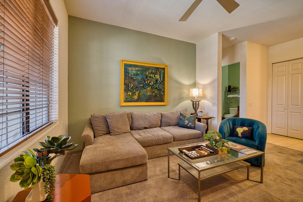 Casitas Las Rosas - Residential