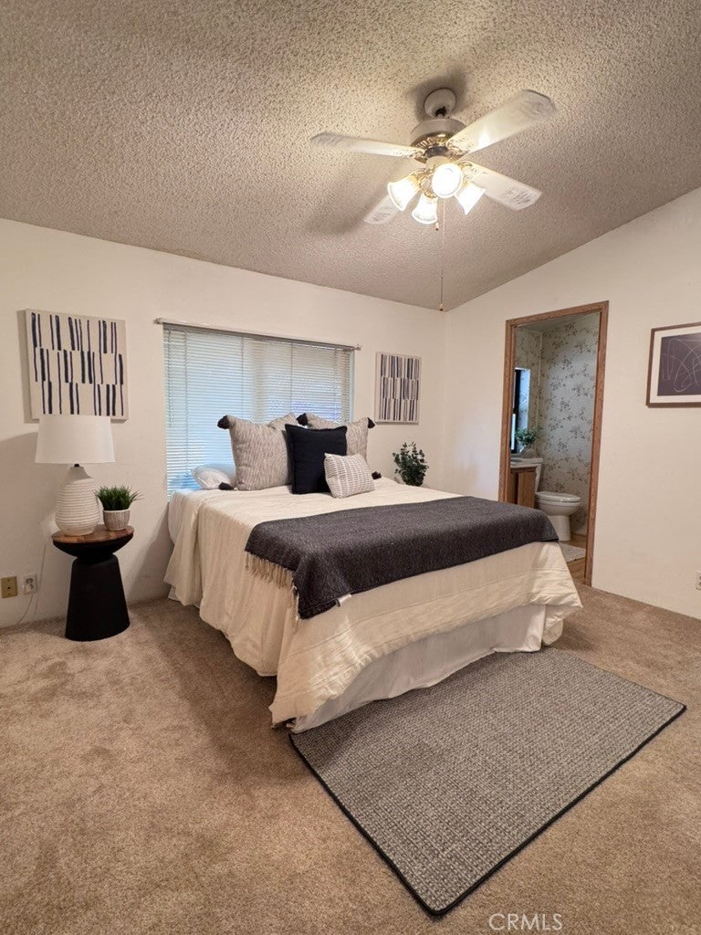 1300 W Menlo 121