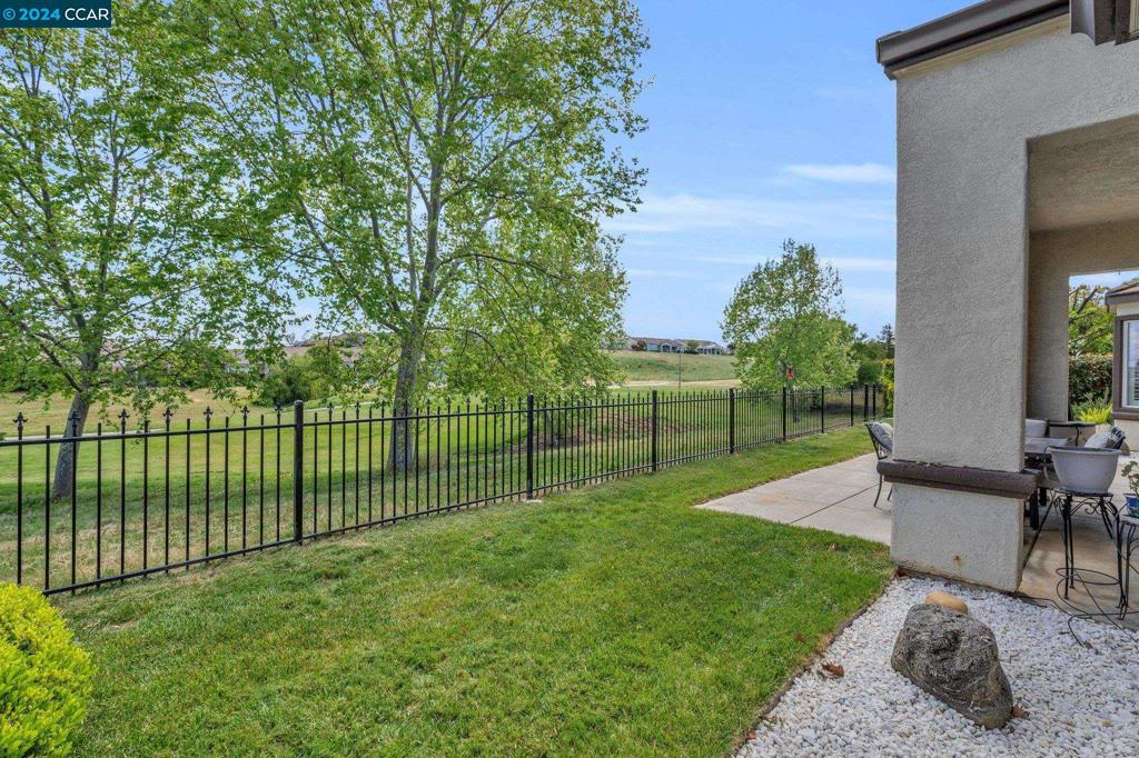 SUMMERSET 2 - Residential